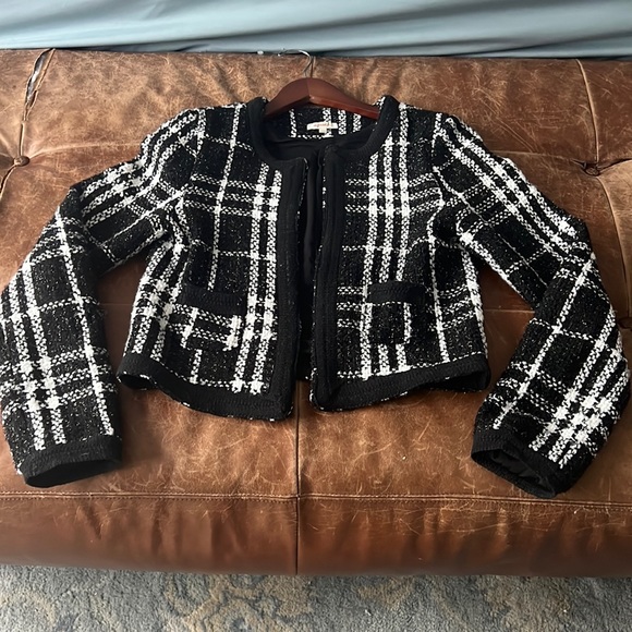 u.peach Jackets & Coats Chanel Look Alike Jacket Cropped Poshmark